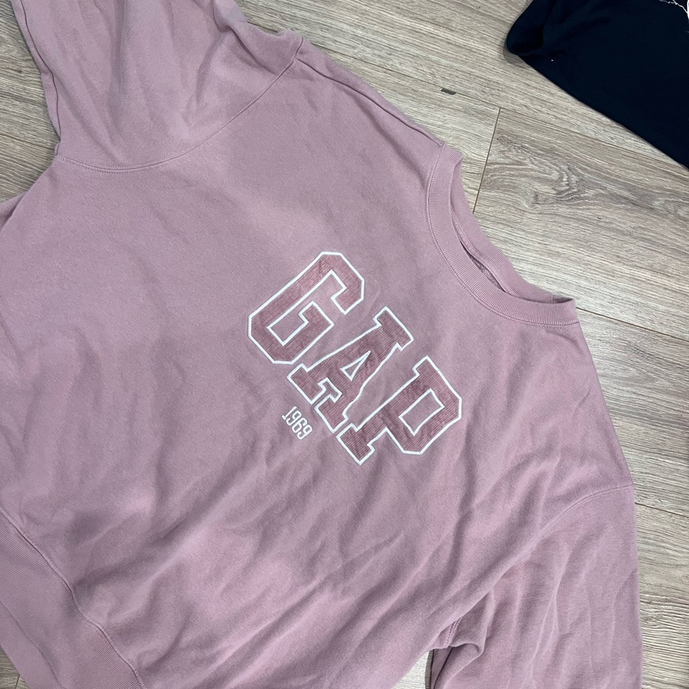 GAP Mauve/Pink Long Sleeve Logo Tee